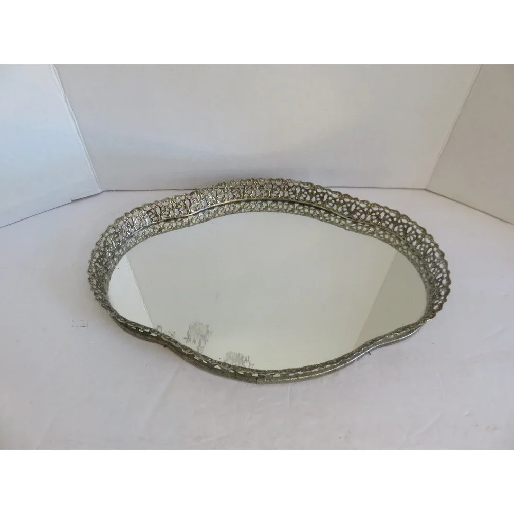 N/A vintage mirrored